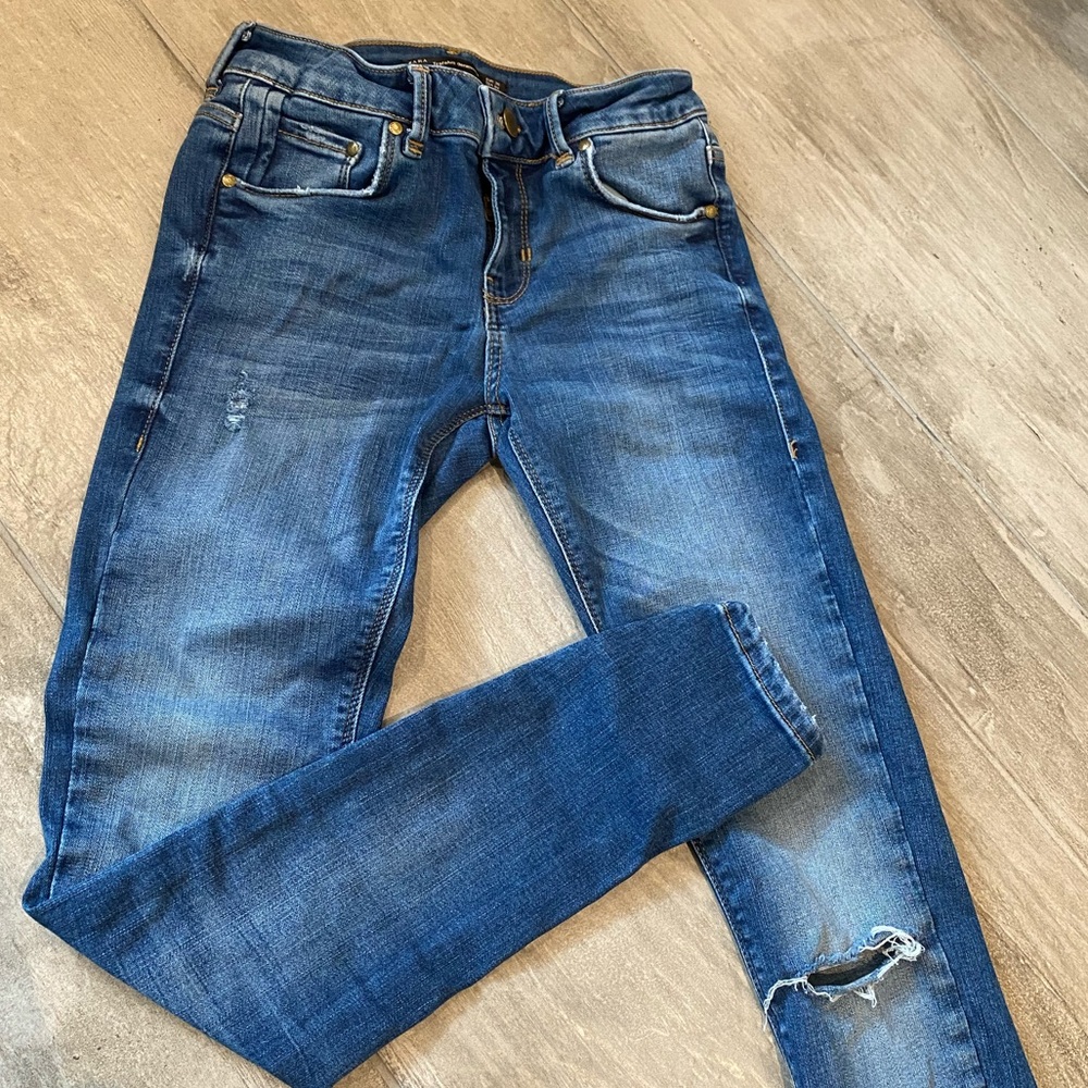Zara Ripped Skinny Jeans EURO 36 fits like 24/25